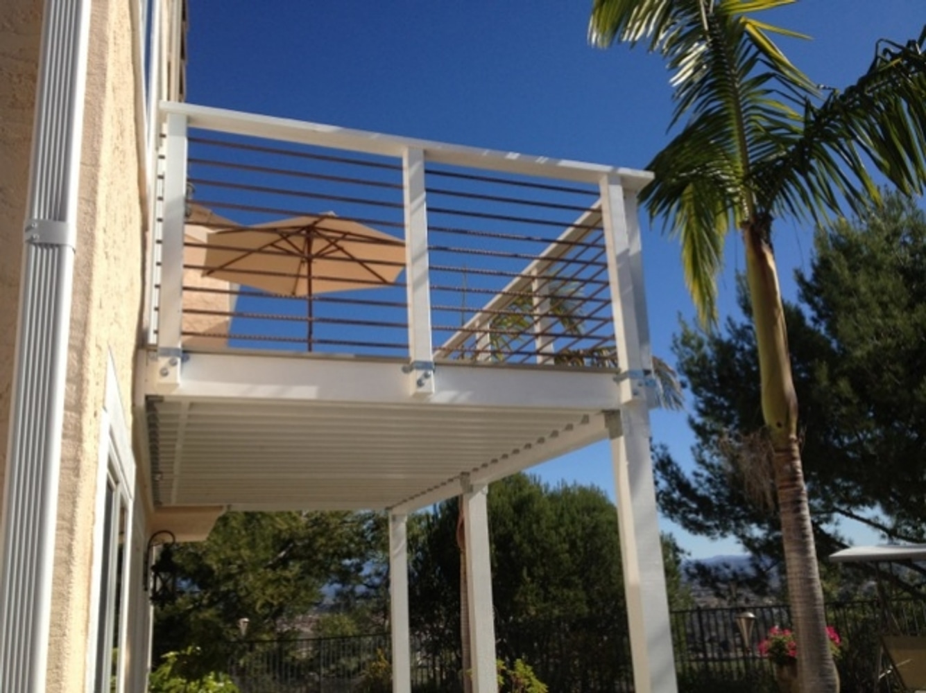 EVOLVE Plastic Decking