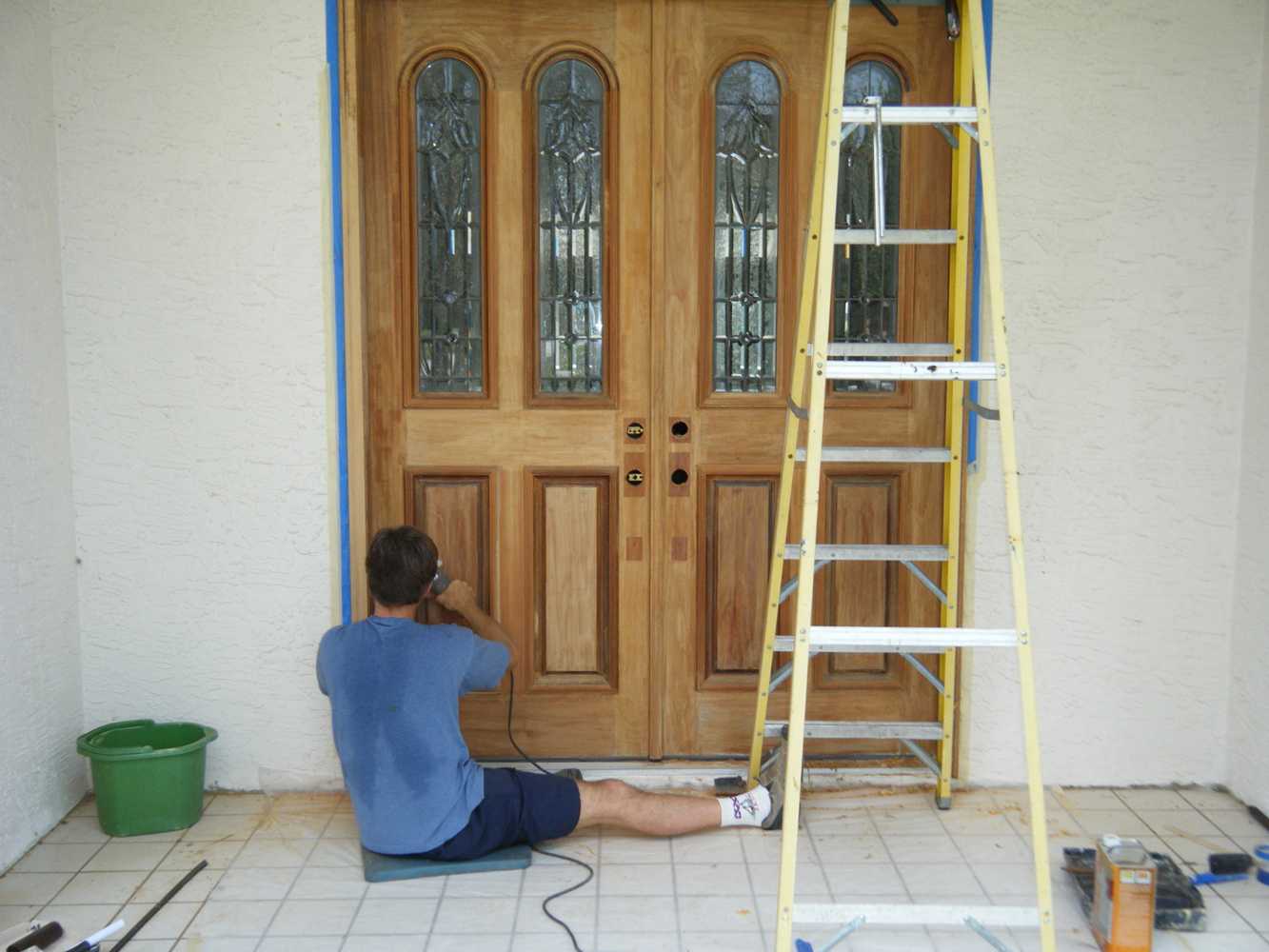 Custom Doors Refurbishing