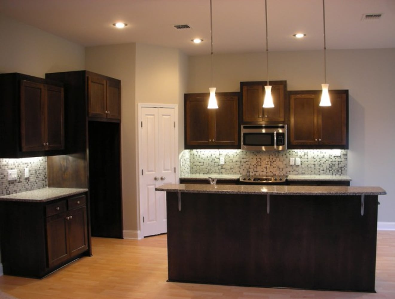Kitchen remodeling 