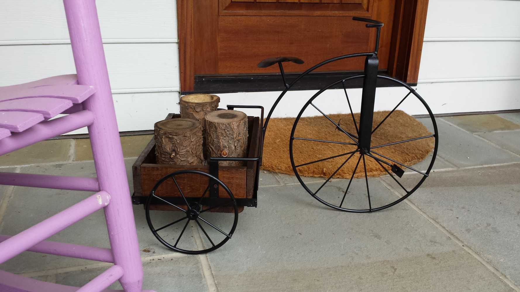 Stained Door & Restoring A Decoration