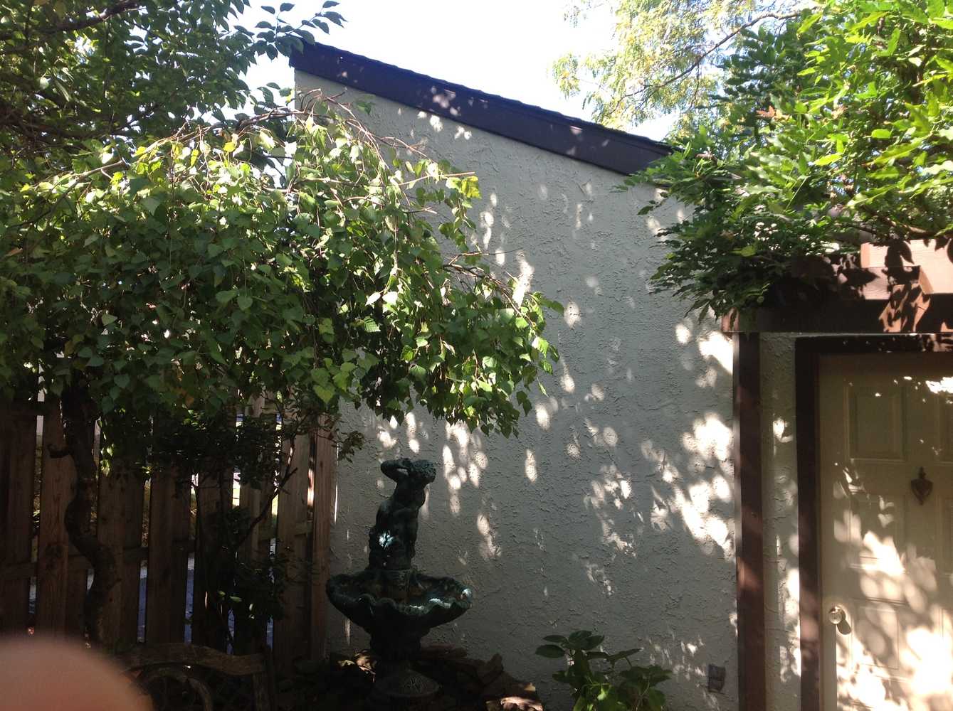 Exterior Stucco Power wash and repaint Photos