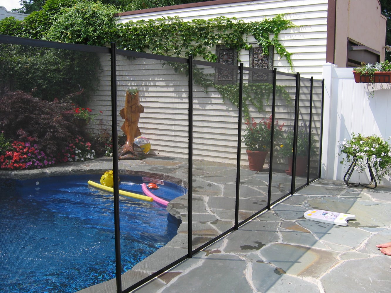 Swimming Pool Covers & Enclosures