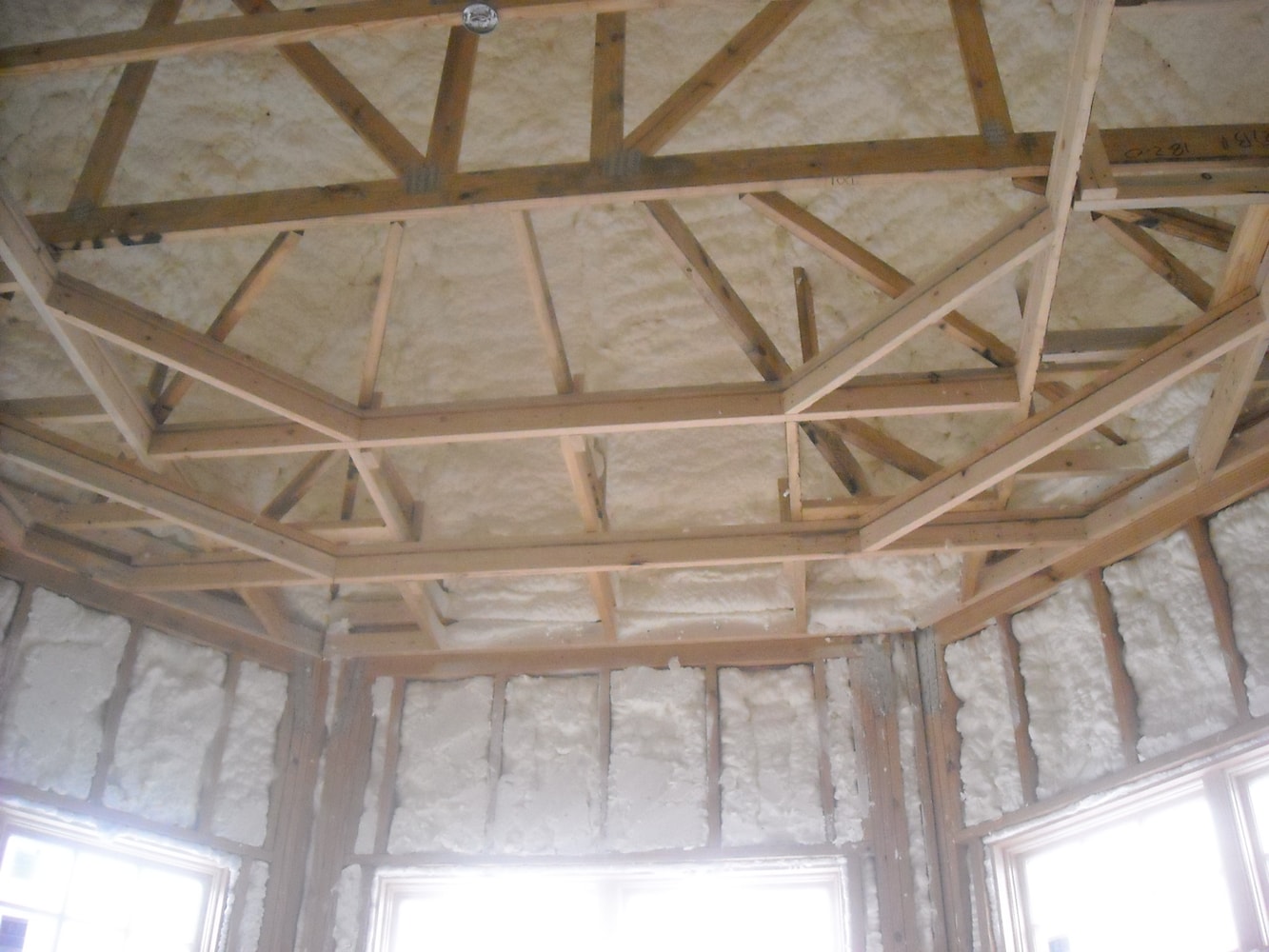 Lake Helen Residence