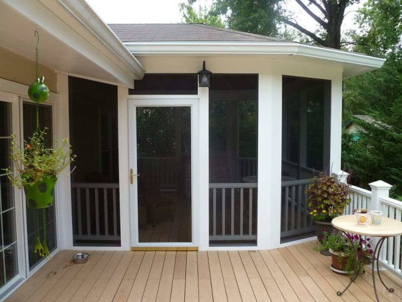 Outdoor Escapes Projects