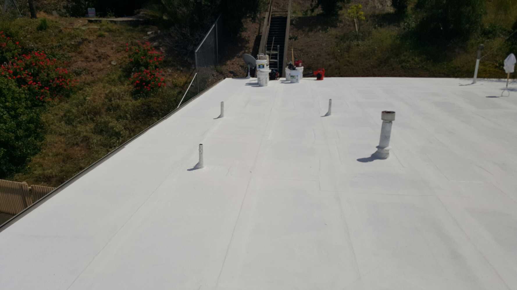 Commercial&residential roofing&repair A sandkamp roofing contractor 949 933-6527