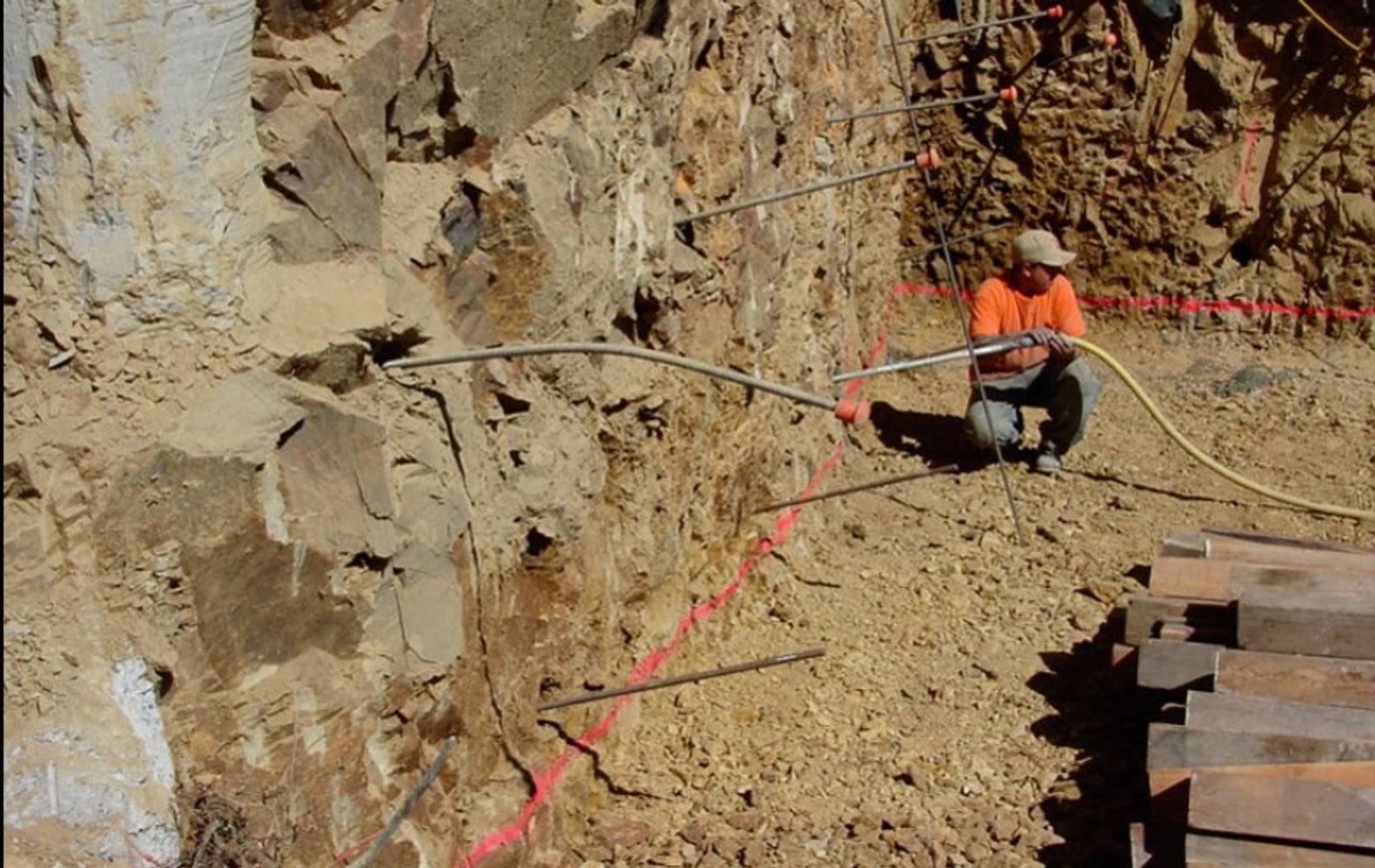 Garage and Inclined Elevator