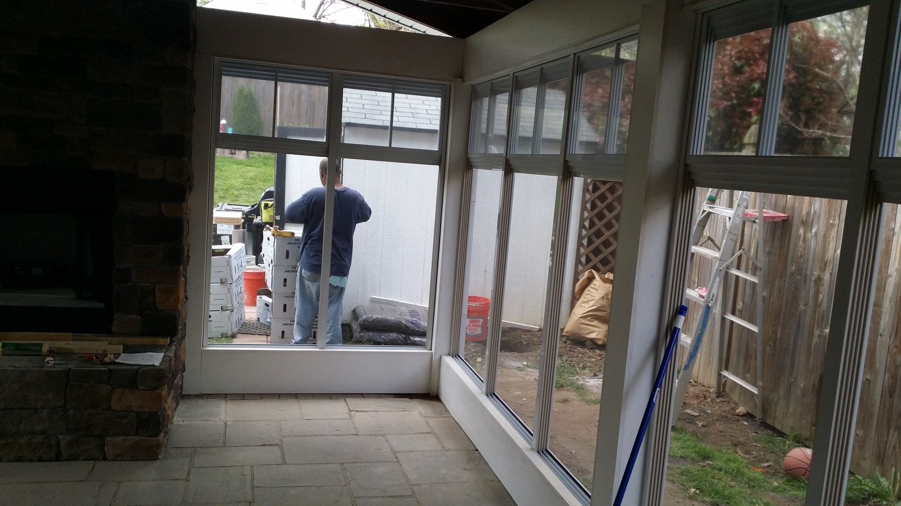 Photo(s) from Lavira Corp