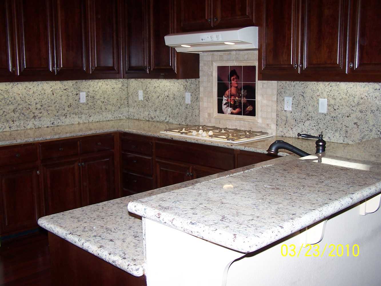 Kitchens & Granite Slabs