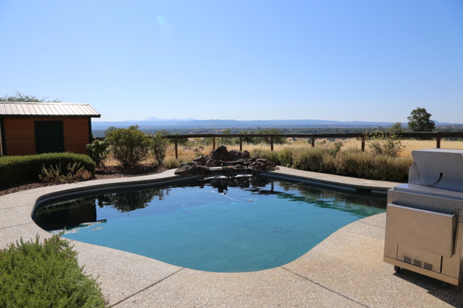 Rustic Home Construction by Built To Last Inc.