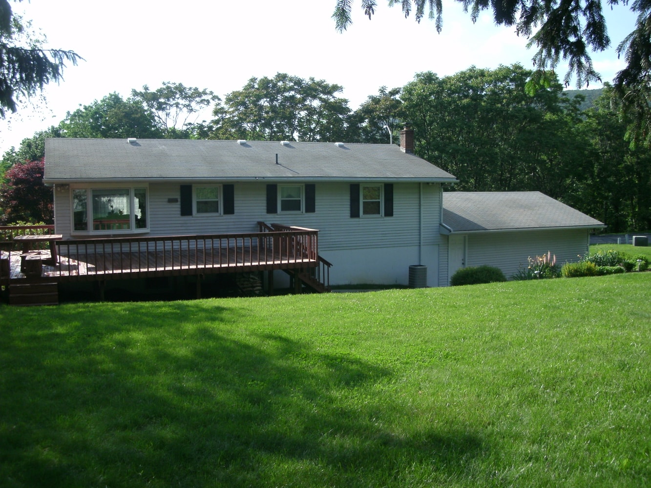 Power Washing House Cleaning Services Decks Roof Siding Bernville, PA 19506, USA; Birdsboro, PA 19508, USA; Blandon, PA 19510, U