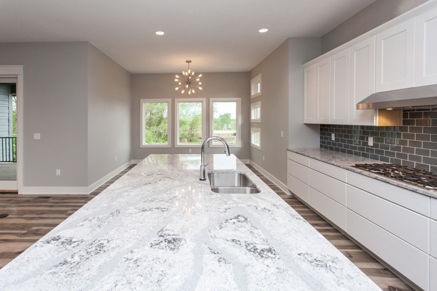 9427 Foxtail Cir, Norwalk