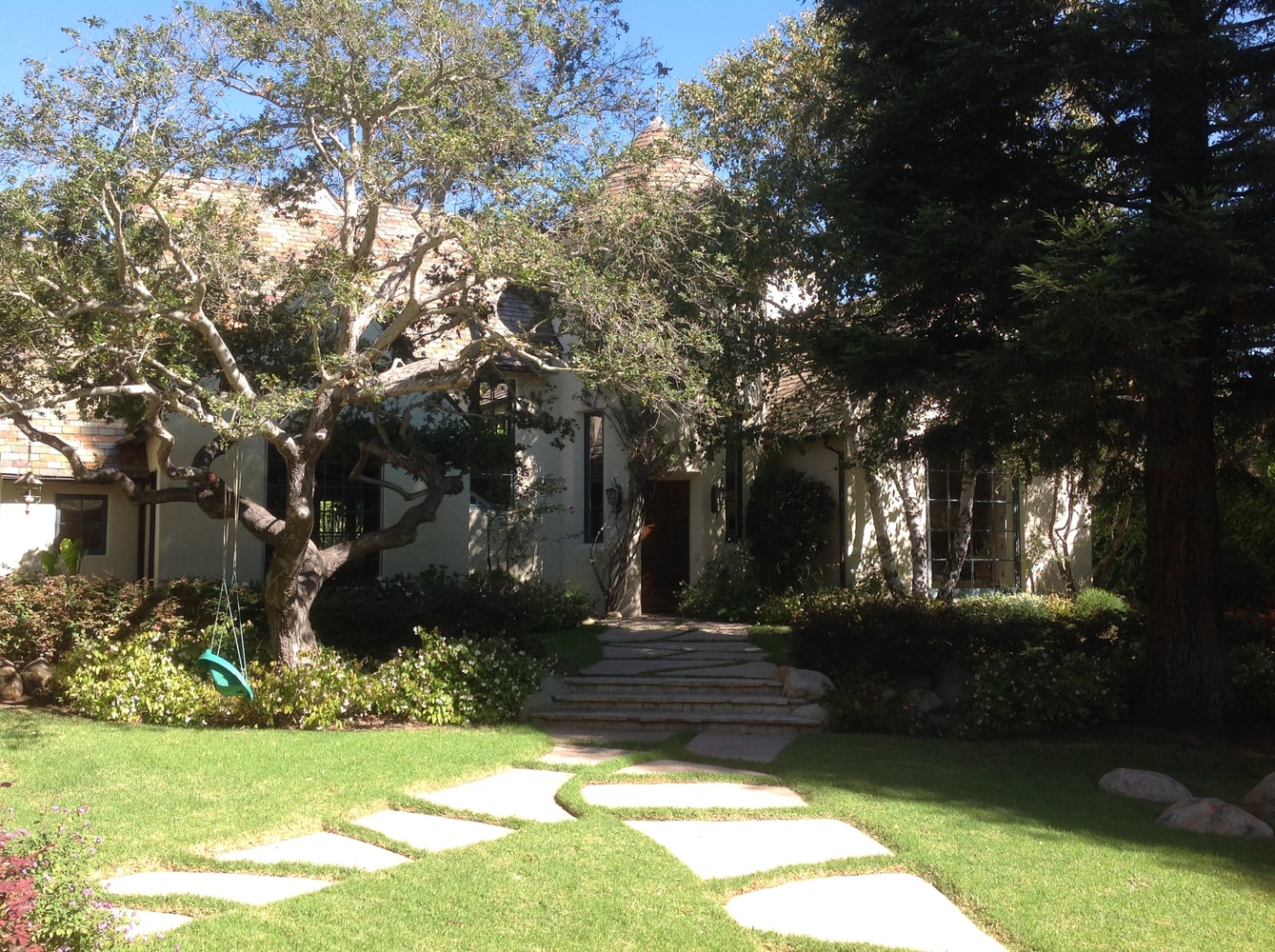 Photo(s) from Kenyon Mcintyre Inc