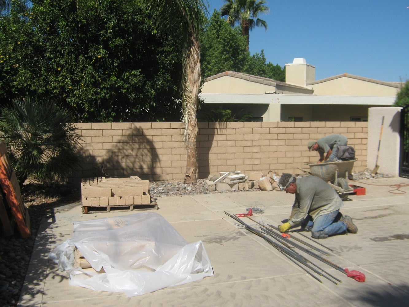 75632 Painted Desert Dr