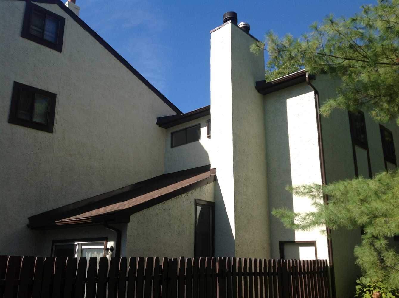 Exterior Stucco Power wash and repaint Photos