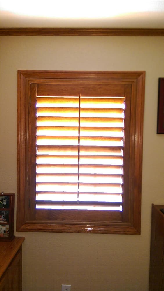 Desi Blinds Ans Shutters