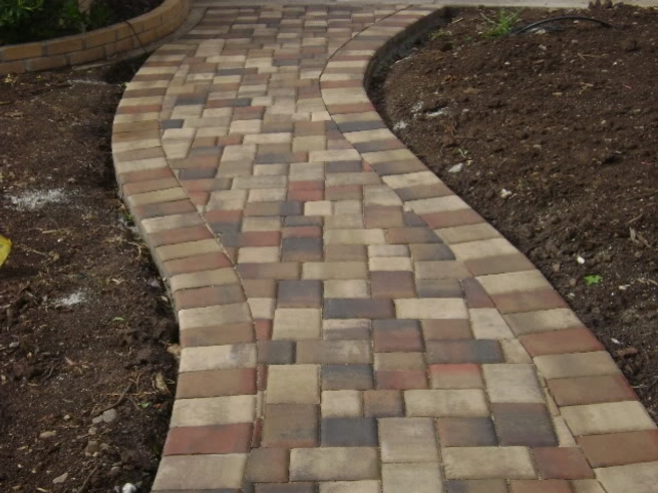pavers/brick