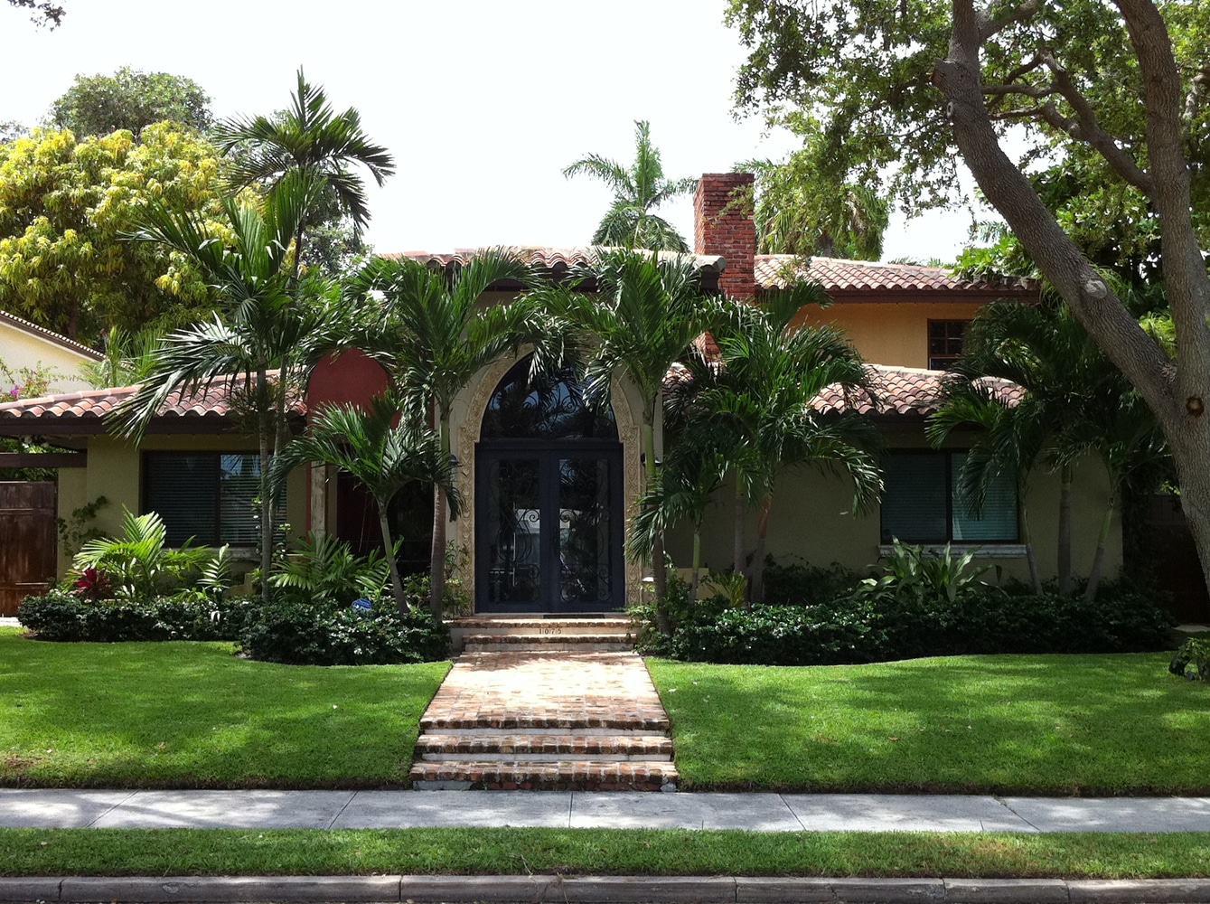 Project photos from Longa Construction Inc