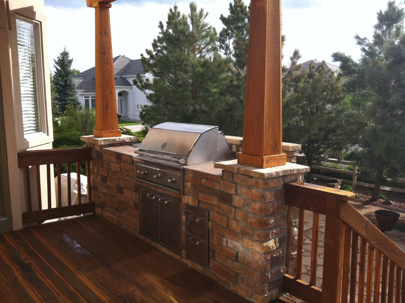 Outdoor Kitchens