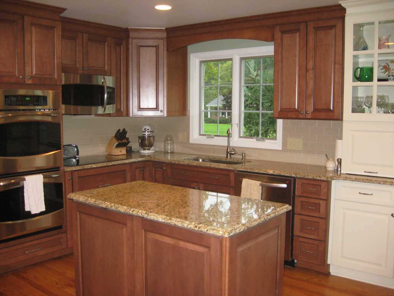 2013 NARI Cleveland Contractor of the Year Awards - Best Kitchen $15,000-$30,000