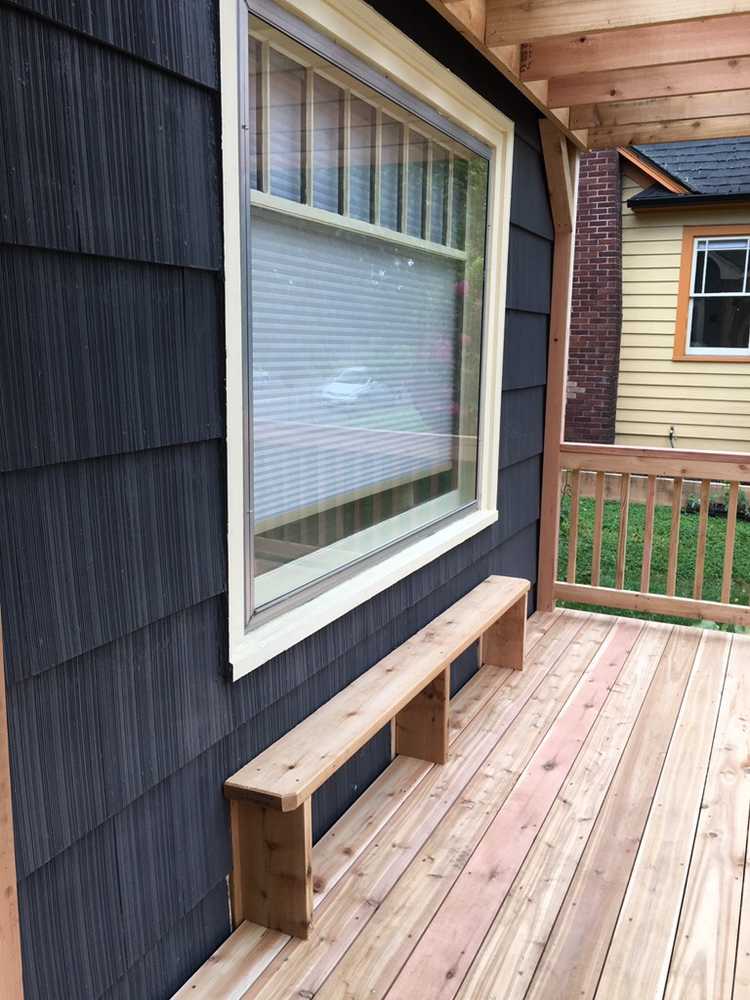 Cedar Deck with Pergola