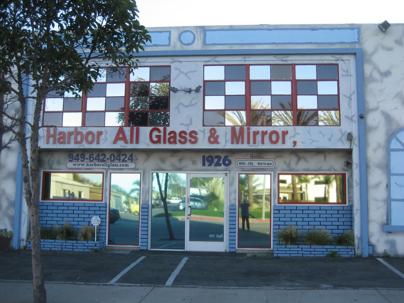 City of Newpor Beach CA, City of Costa mesa, CA 