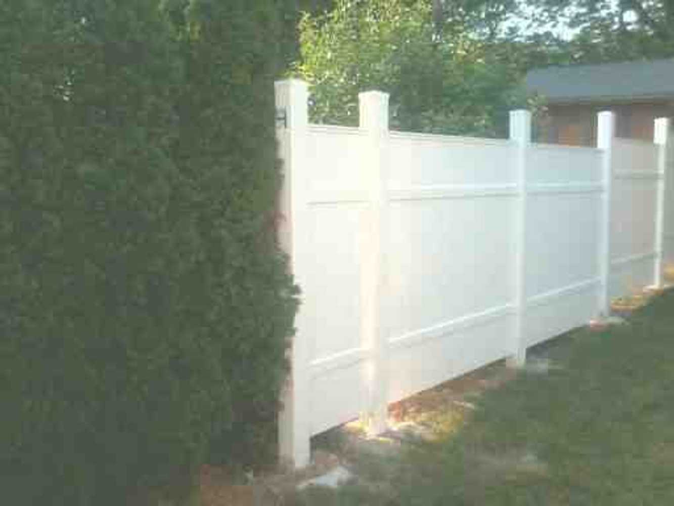 Installation of a fence