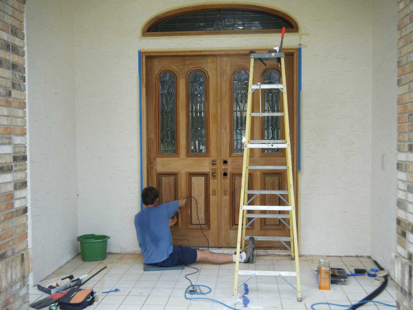 Custom Doors Refurbishing