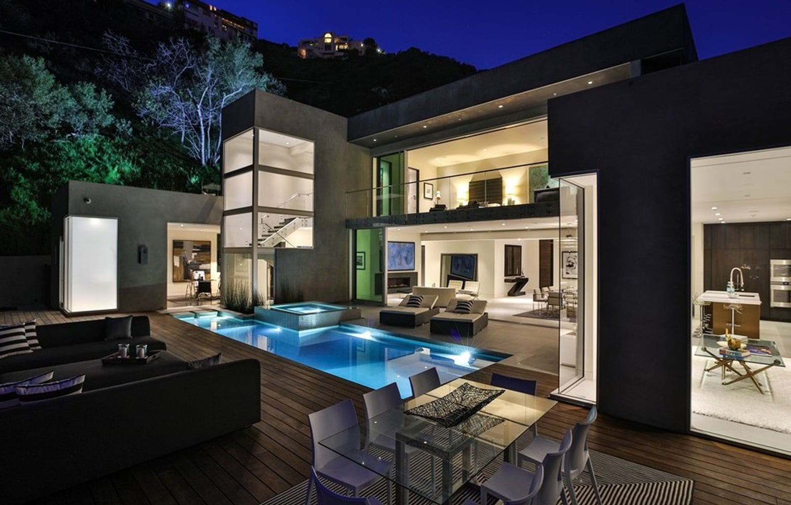 Hollywood Hills Rising Glen Project 
