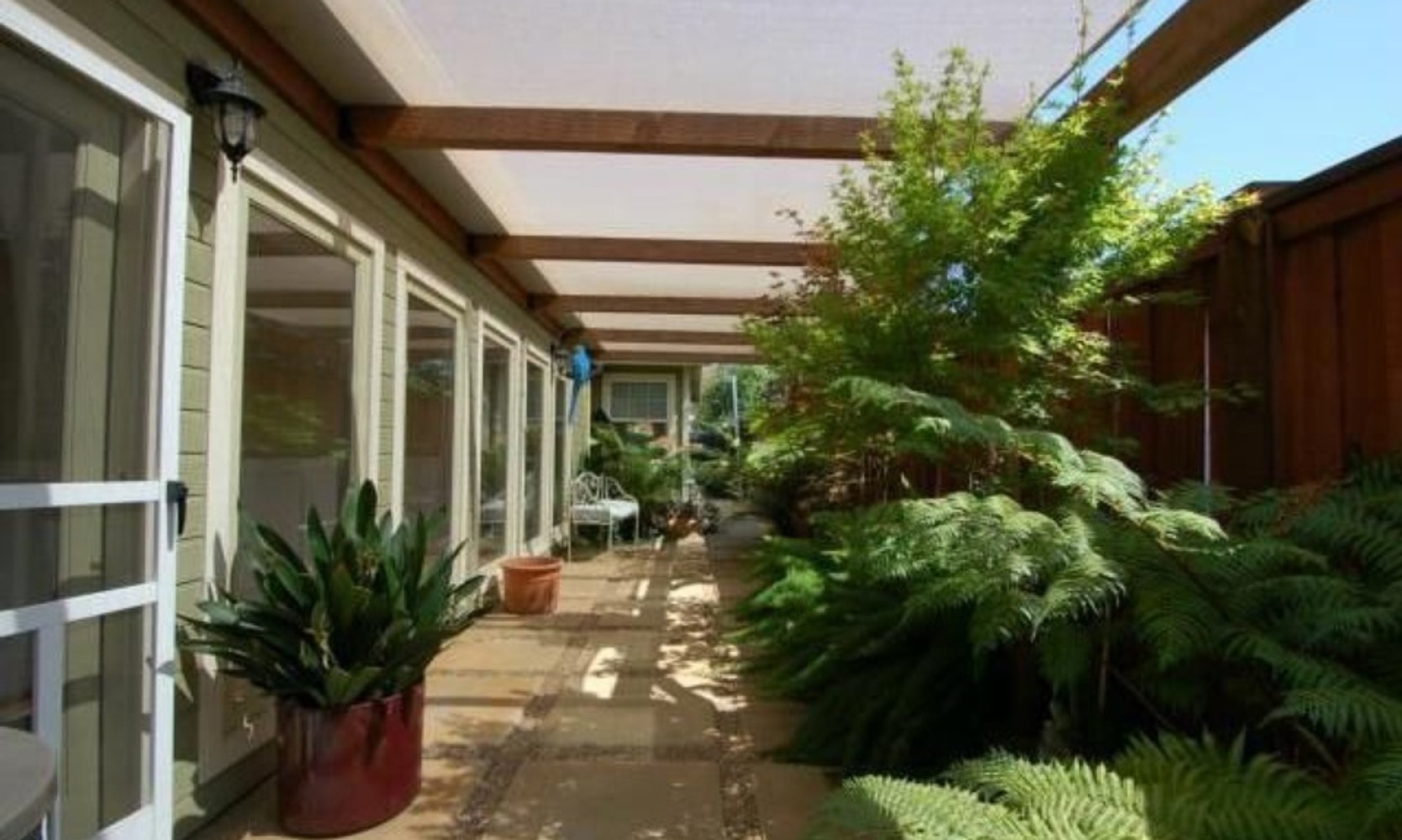 Photo(s) from Urban Treehouse