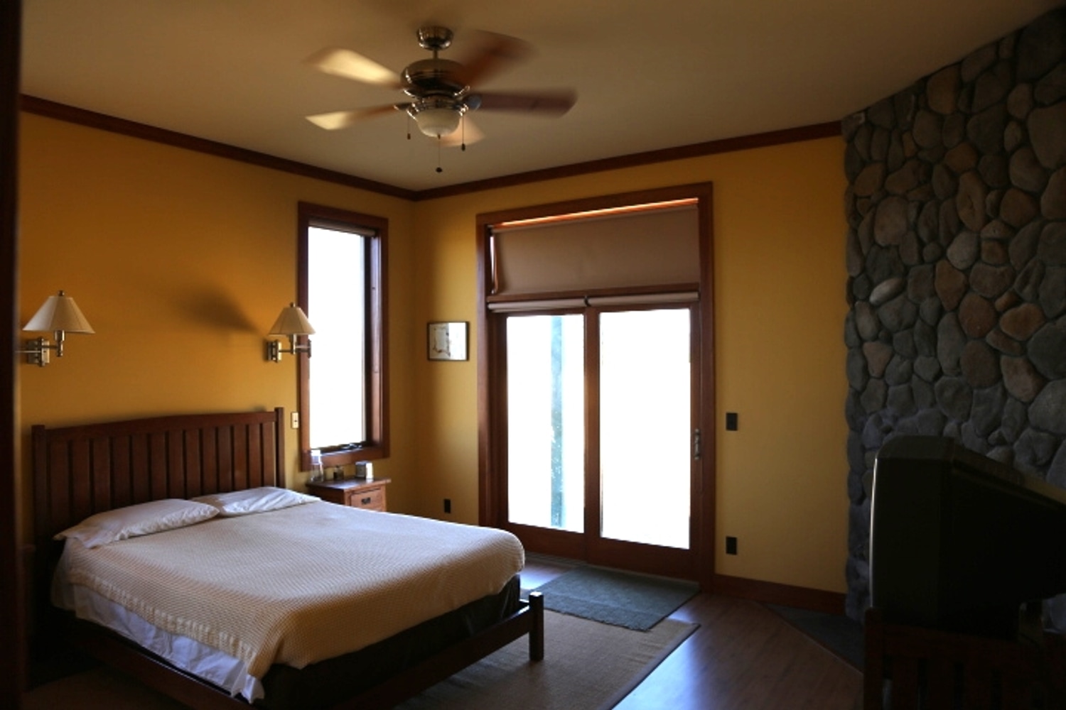 Rustic Home Construction by Built To Last Inc.