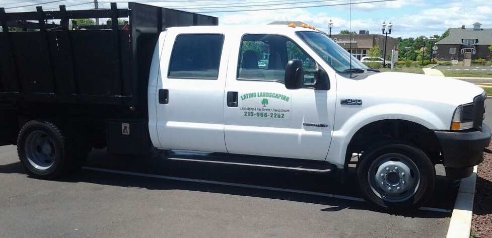 Latino Landscaping & Tree Service