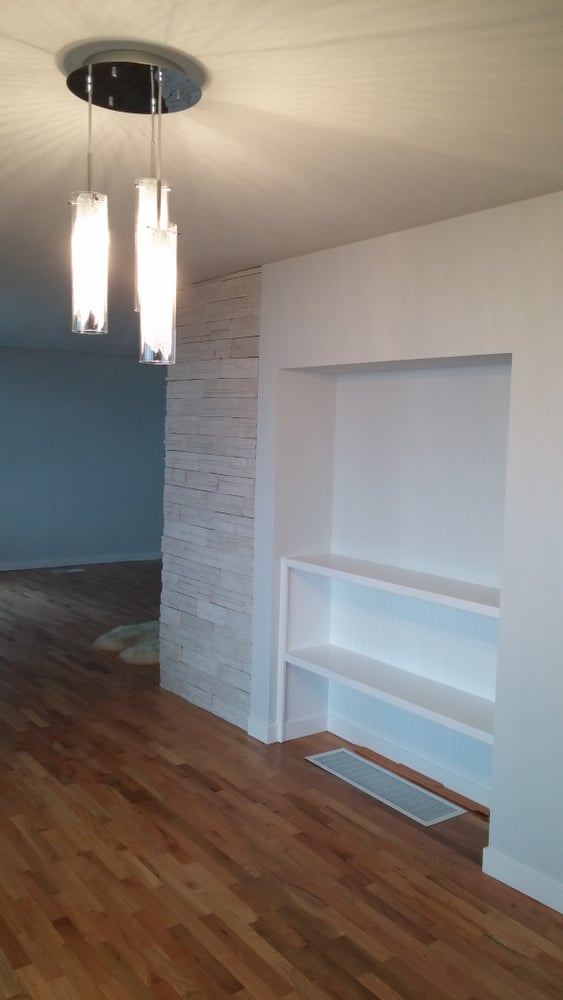 Board Stretchers Interior