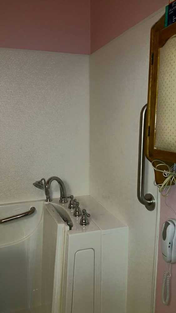 VETERANS WALK-IN TUB