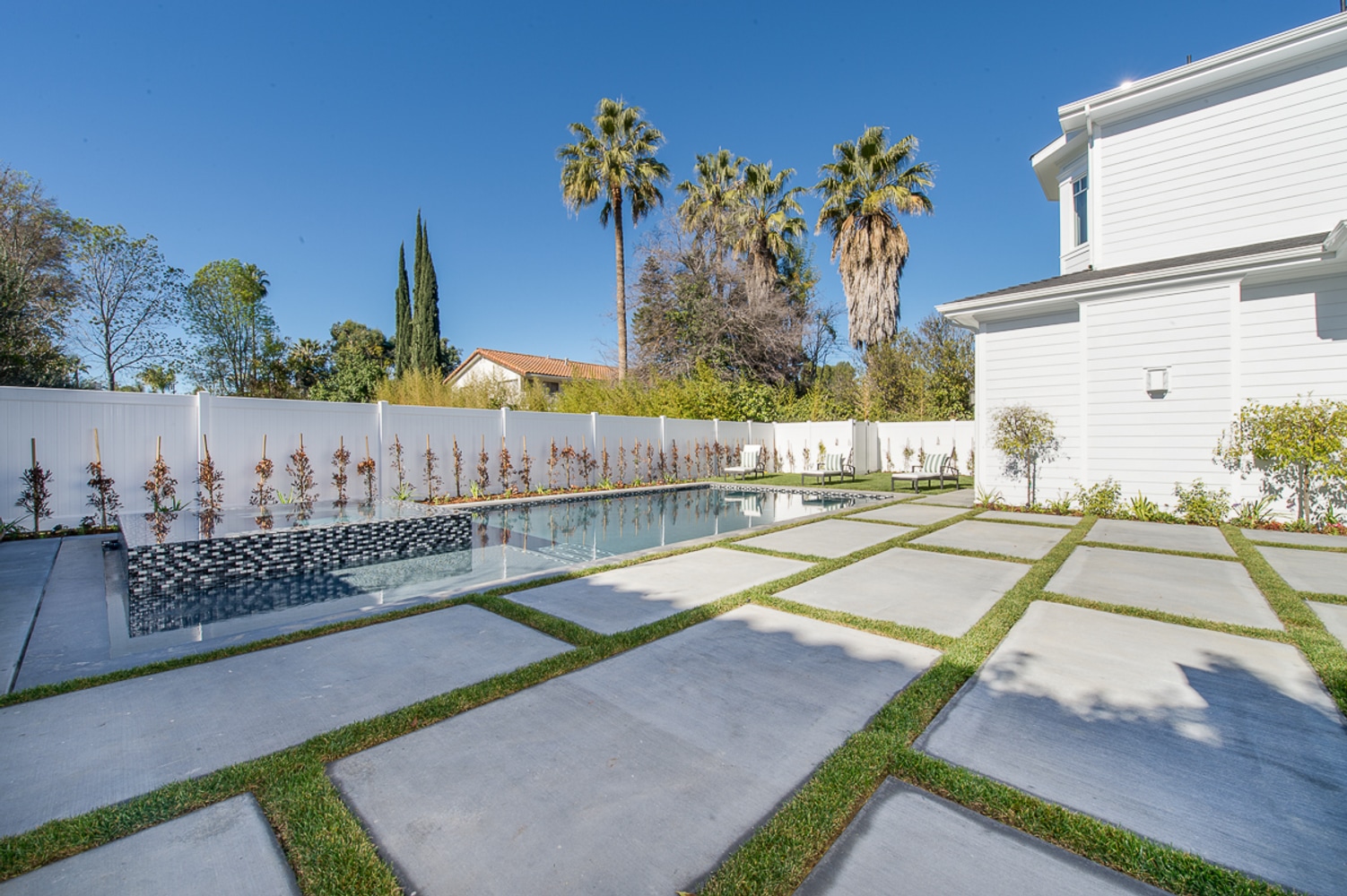 Encino Beach Style New Construction - Densmore