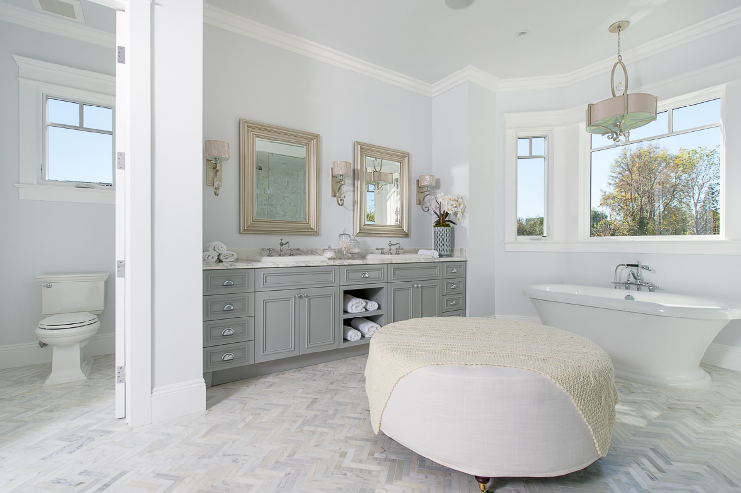 Encino Beach Style New Construction - Densmore