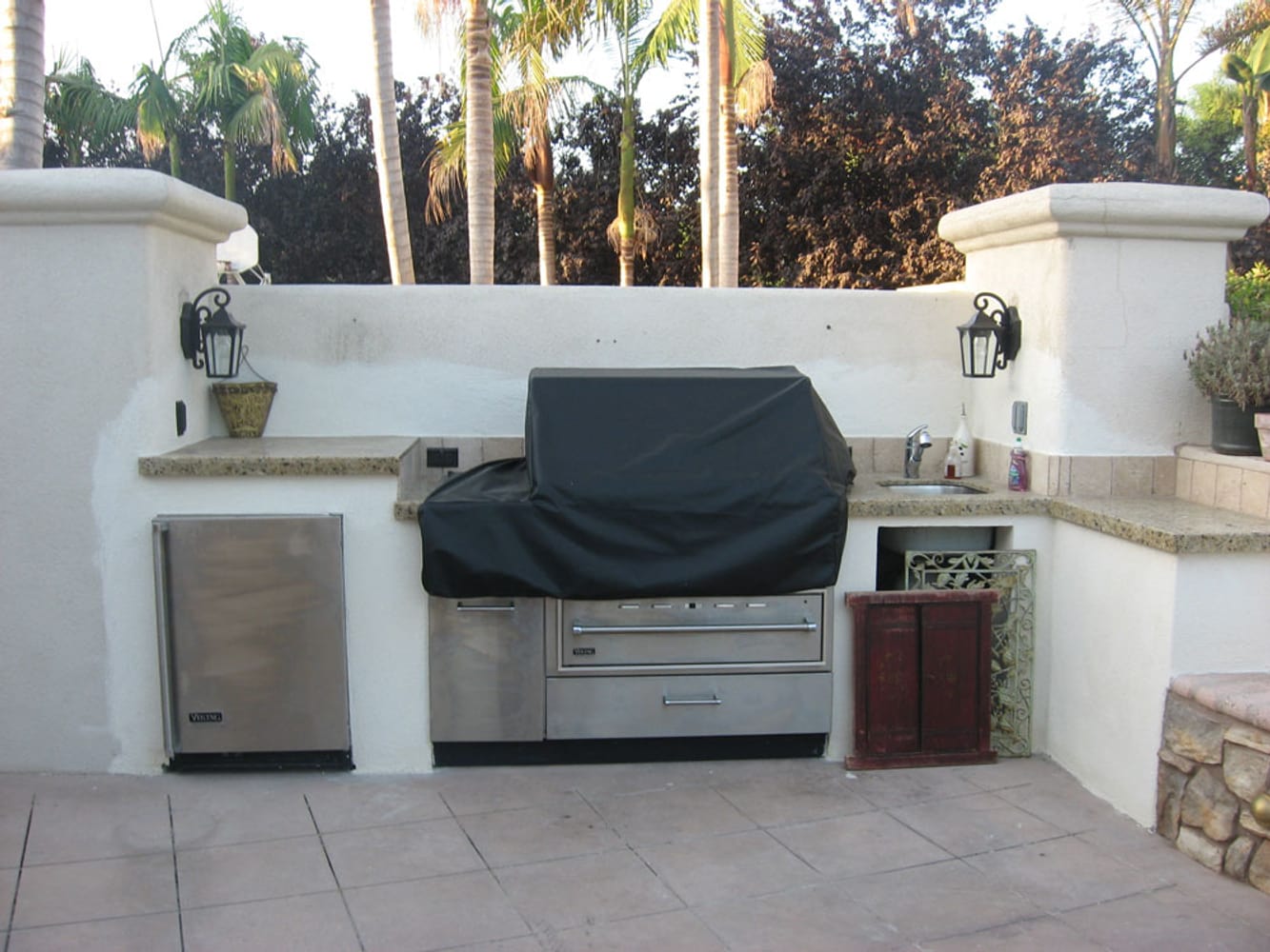 Outdoor Kitchens