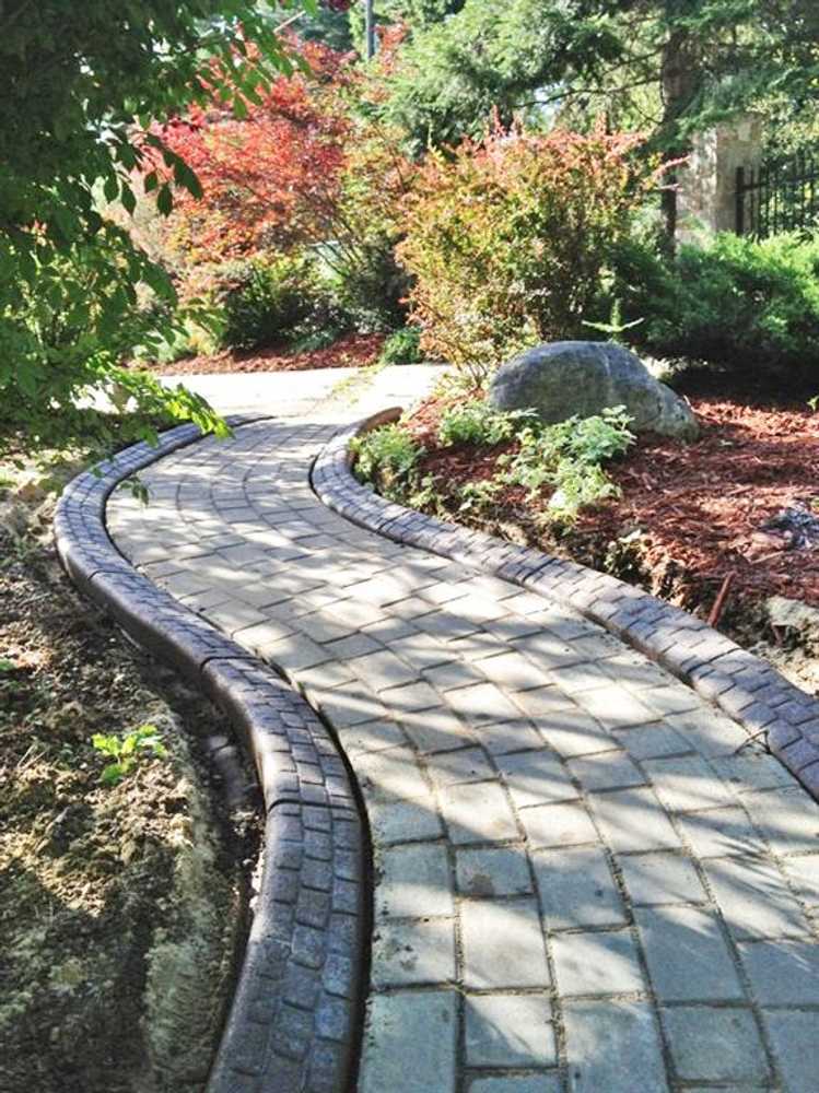 Curb Appeal Landscape Curbing pictures