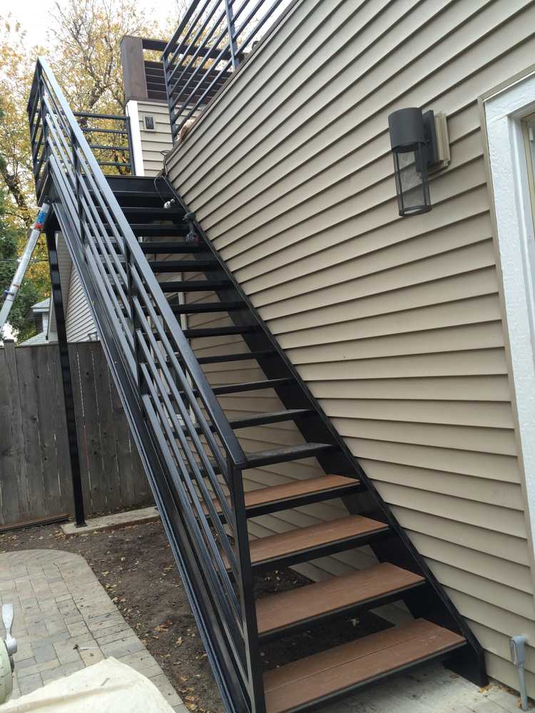 Rooftop Decks and Pergolas