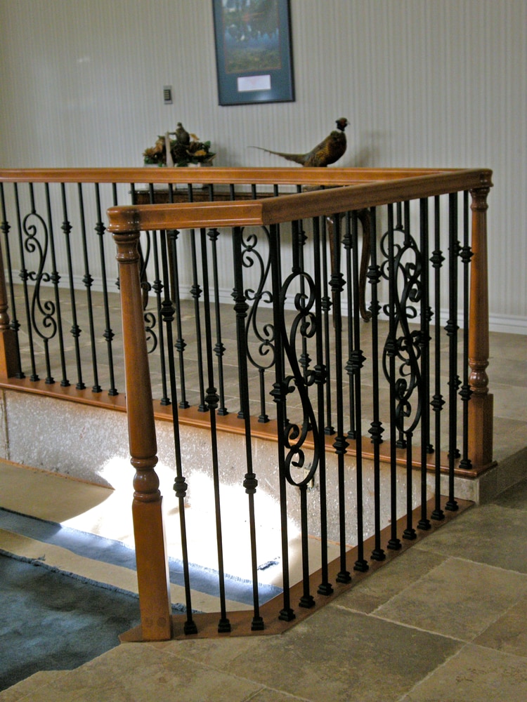 Photo(s) from Arizona Crown and Stairs