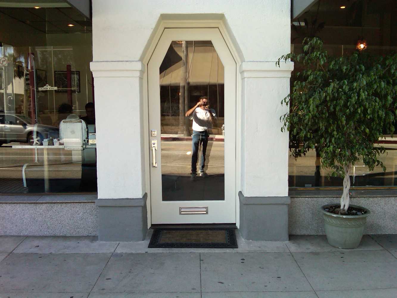 Door replacement Beverly Hills