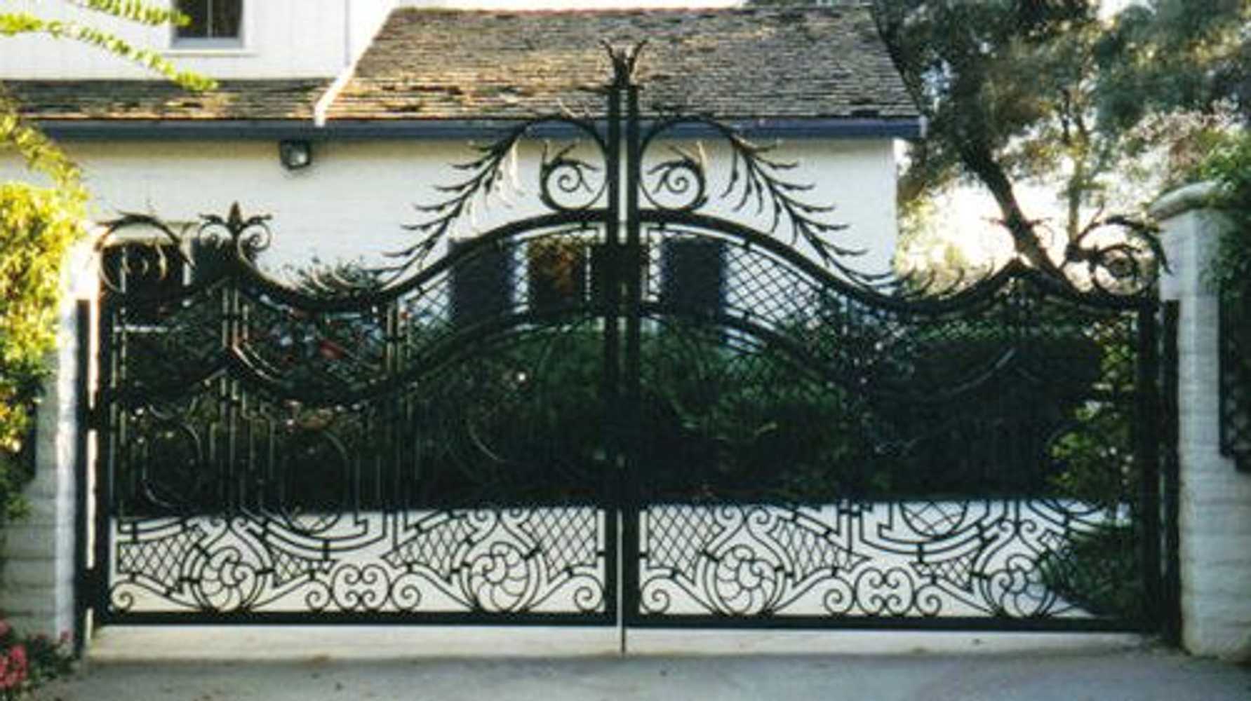 Custom Gates and Fences