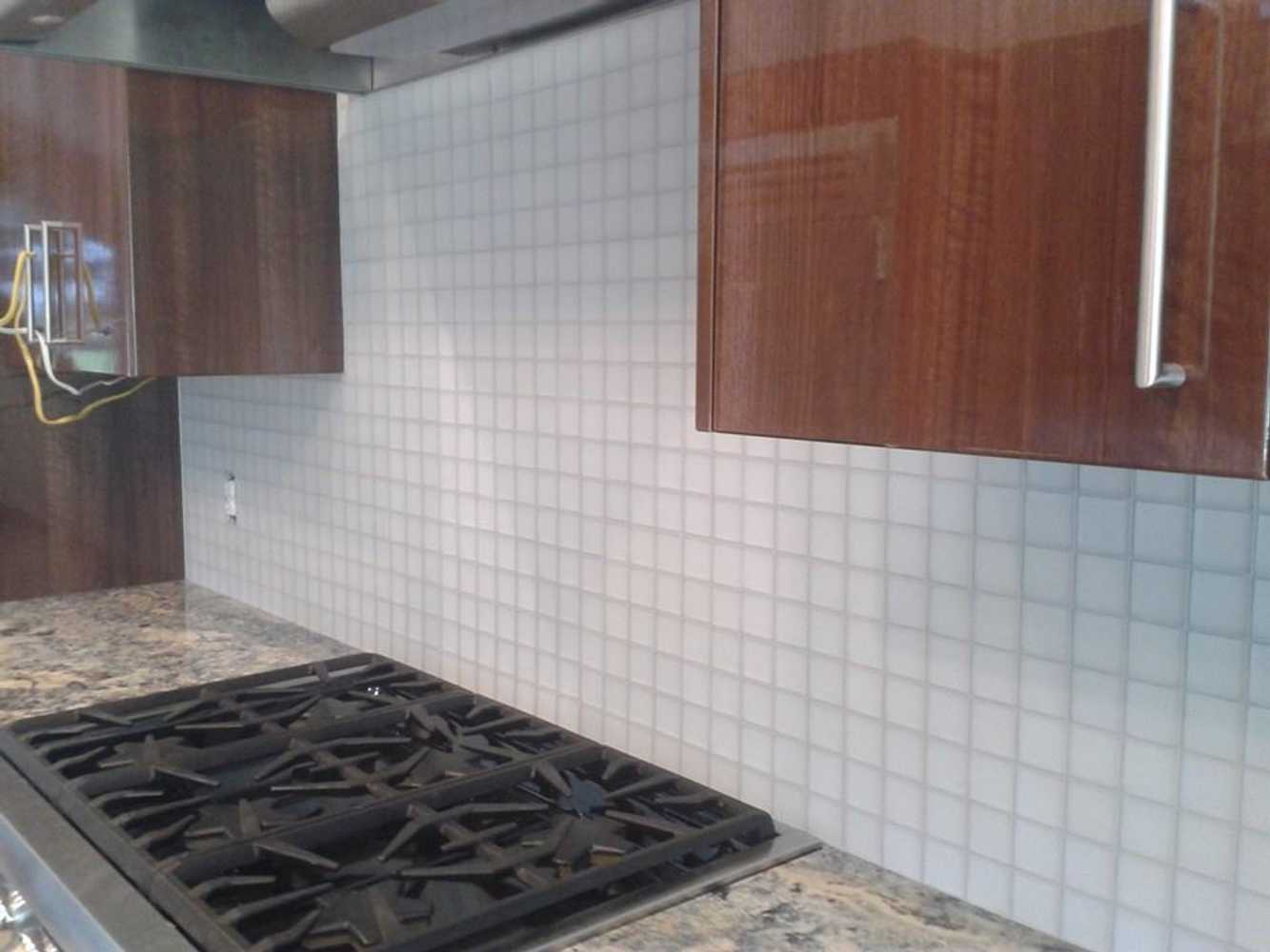 Kitchen backsplash