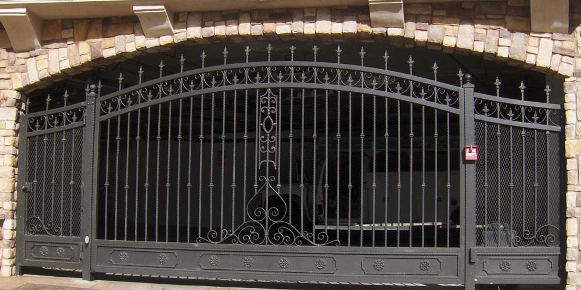 Photo(s) from L A General Steel