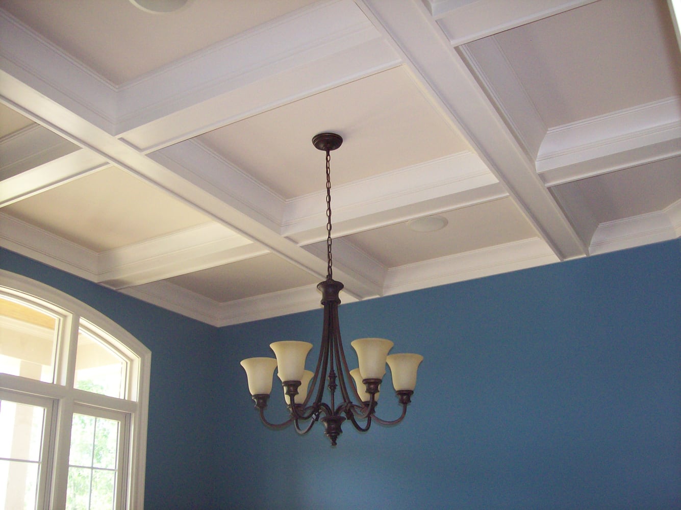 Ceilings - Coffered Ceilings, Tray Ceilings, and Beams