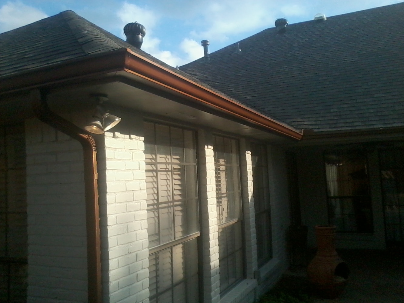 T & E Seamless Gutters LLC Project