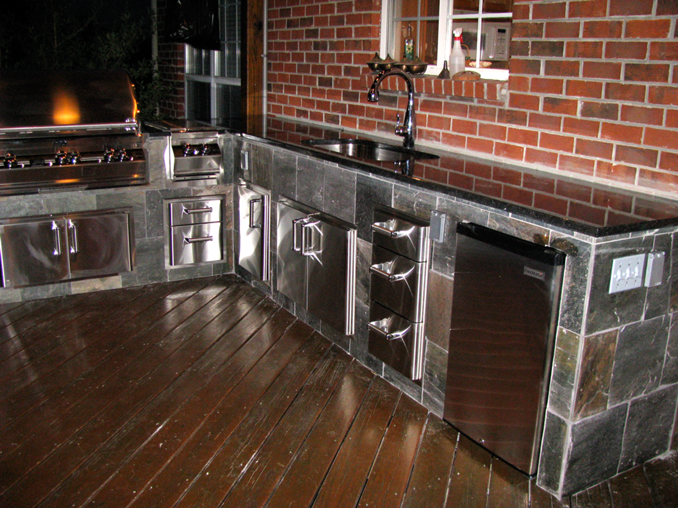 Building and Remodeling by Built Right Construction