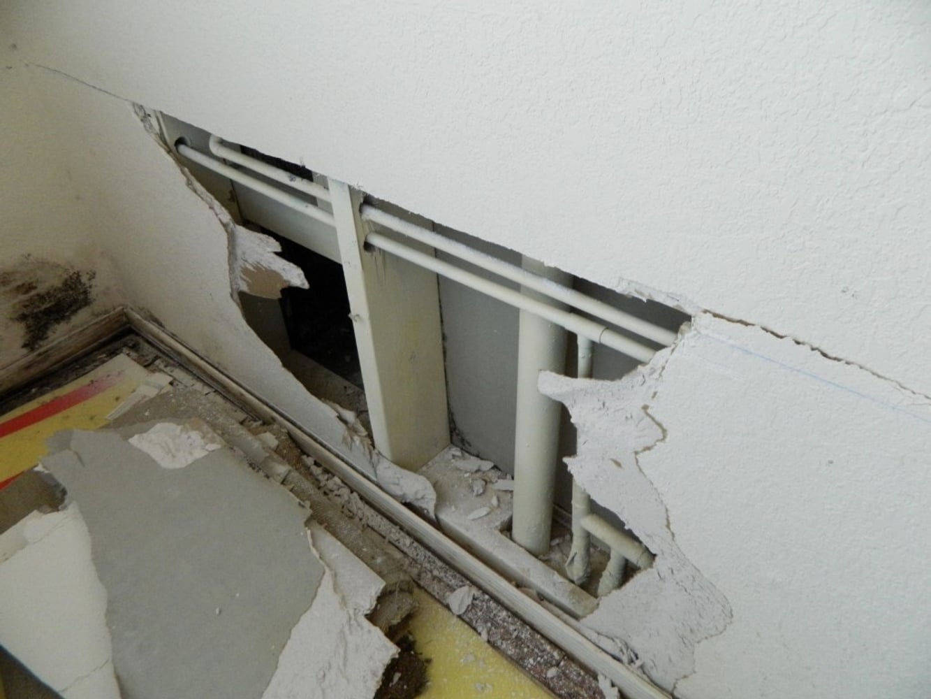 Photo(s) from Arizona Environmental Group (a dba of C & E Services, Inc.)