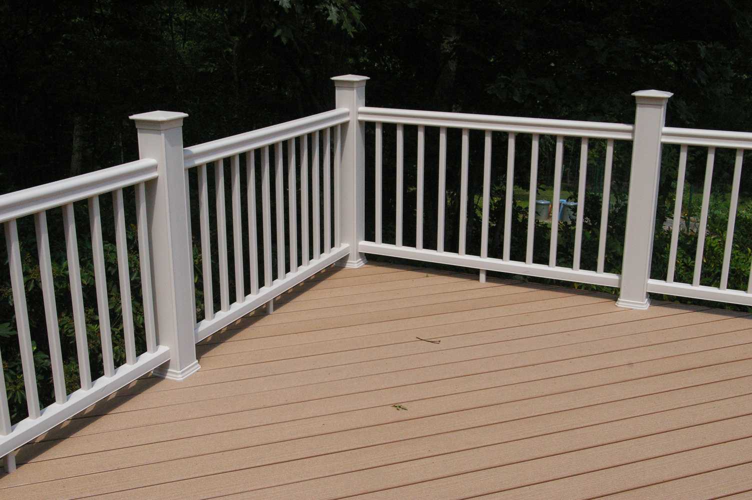 DECK IN DELAPLANE VIRGINIA