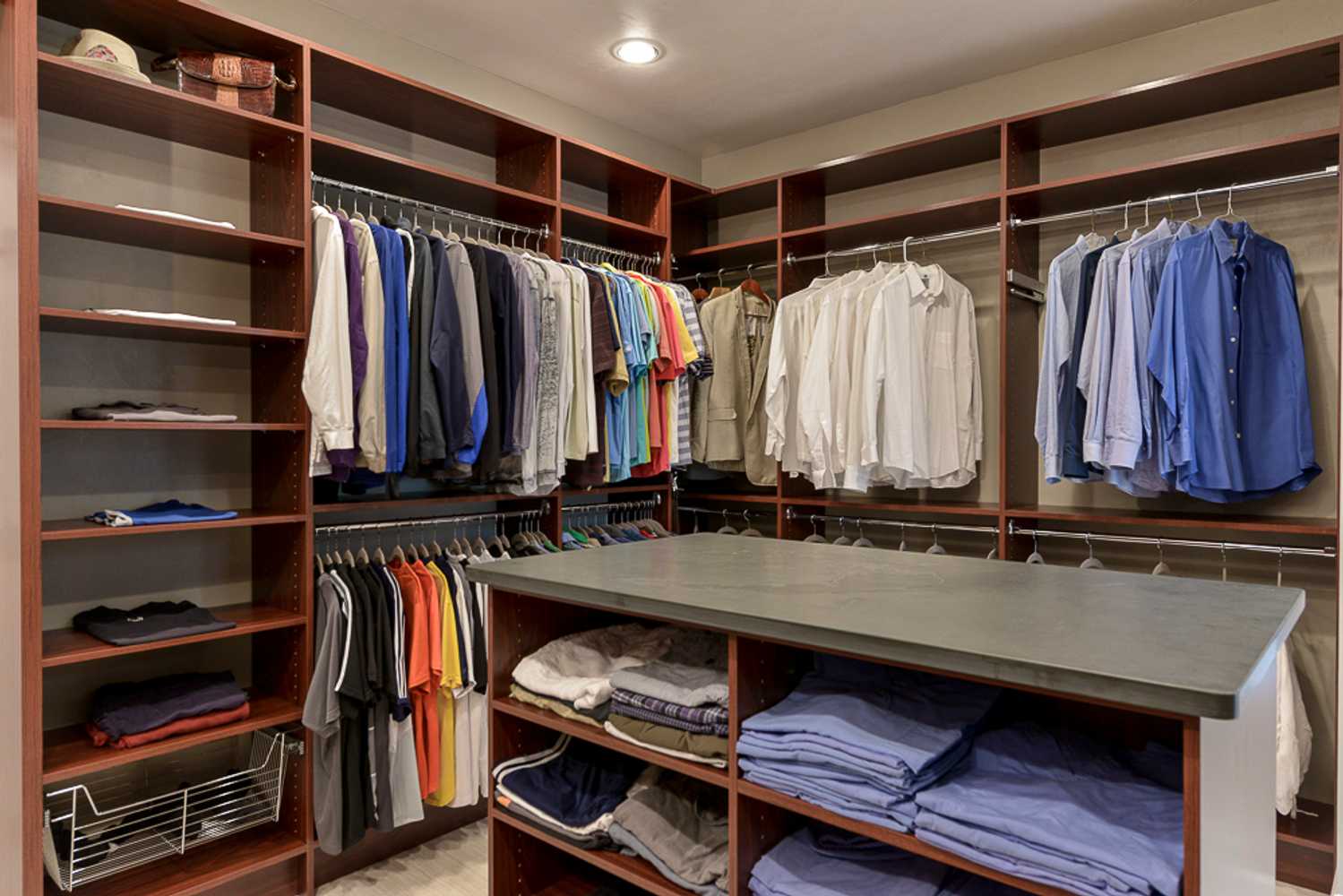 A Divine Closet Project