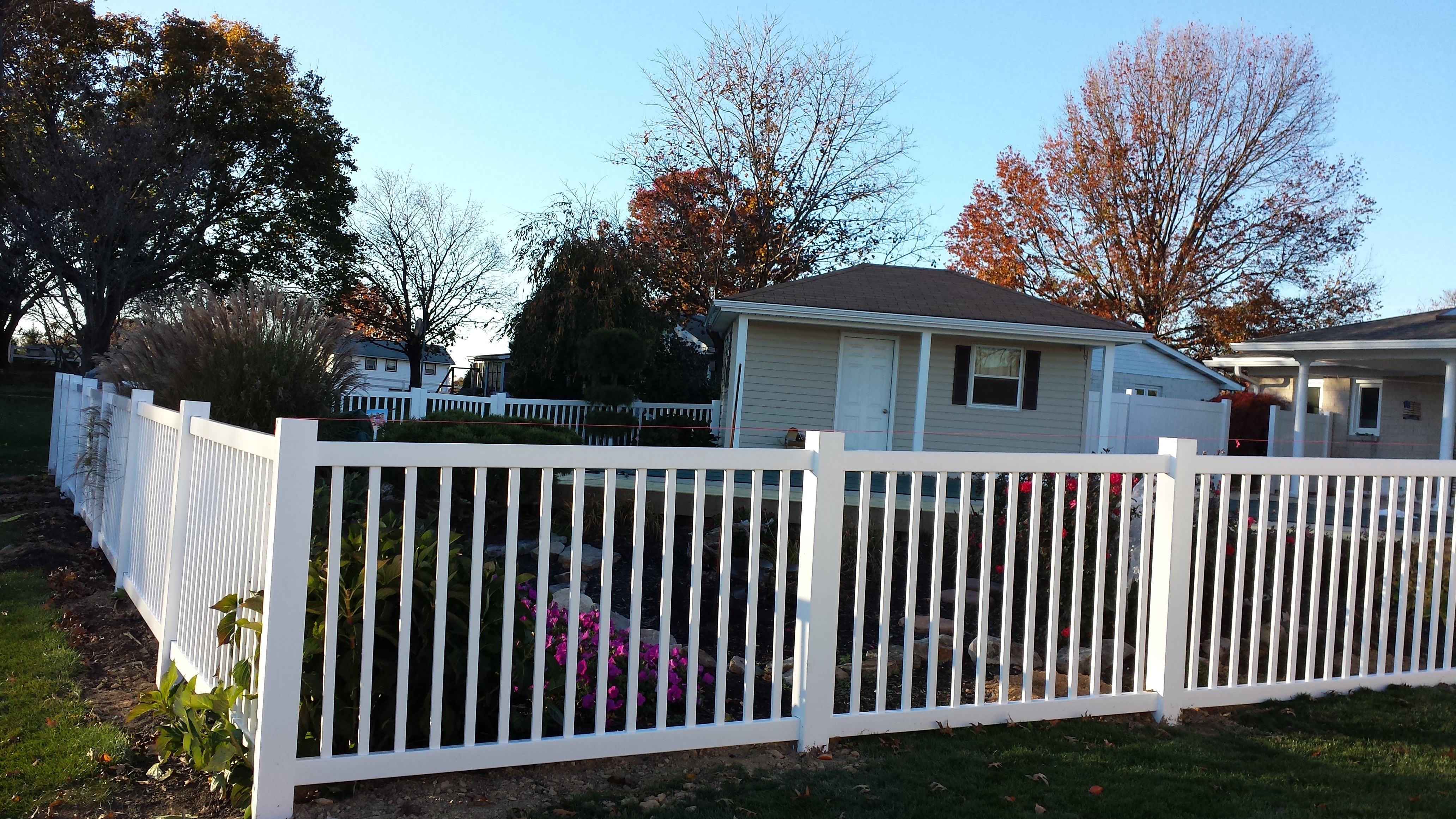 EKREN FENCE LLC